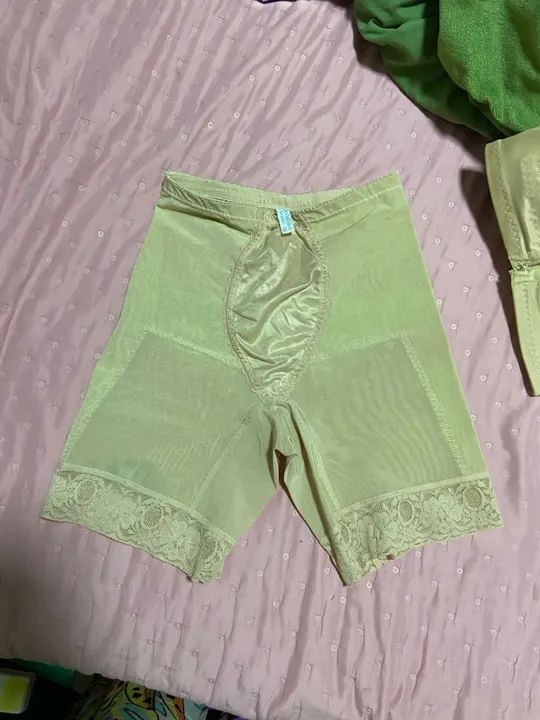 Short modelador bege - Demillus ( TAM g )