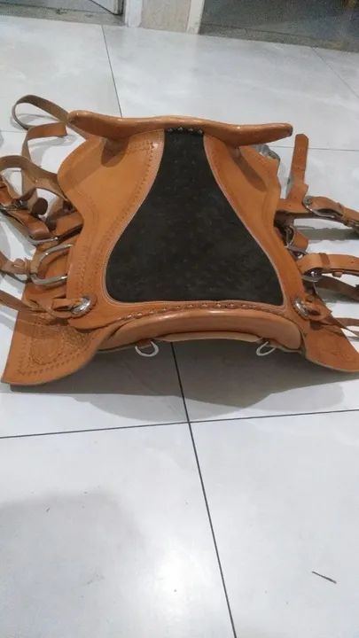 Sela zambium em Couro Legítimo - Foto 4