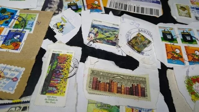 Selos Filatélicos Lote 168 unidades - Foto 4