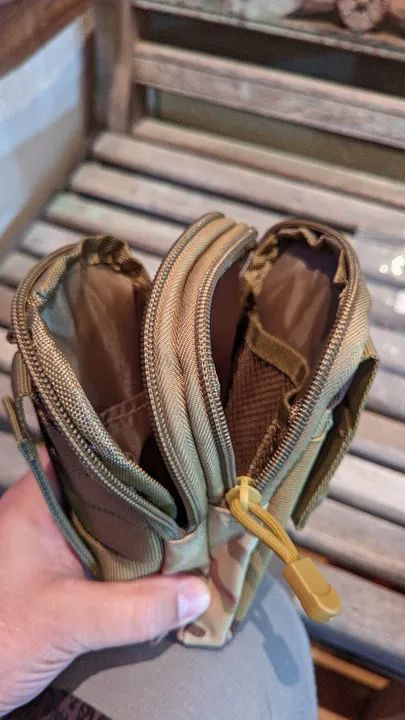 Bolso tático pequeno (camuflado ou preto) padrão "Molle" - Foto 4