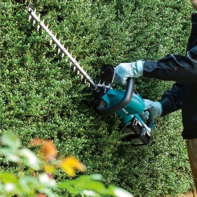 Aparador De Cerca Viva 550mm 320w - Makita Duh551z - Foto 2