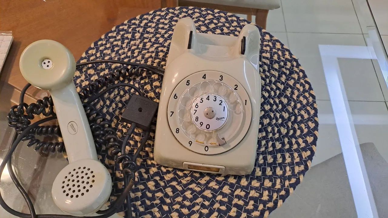 Telefone antigo Ericsson - Decoração vintage - Foto 2
