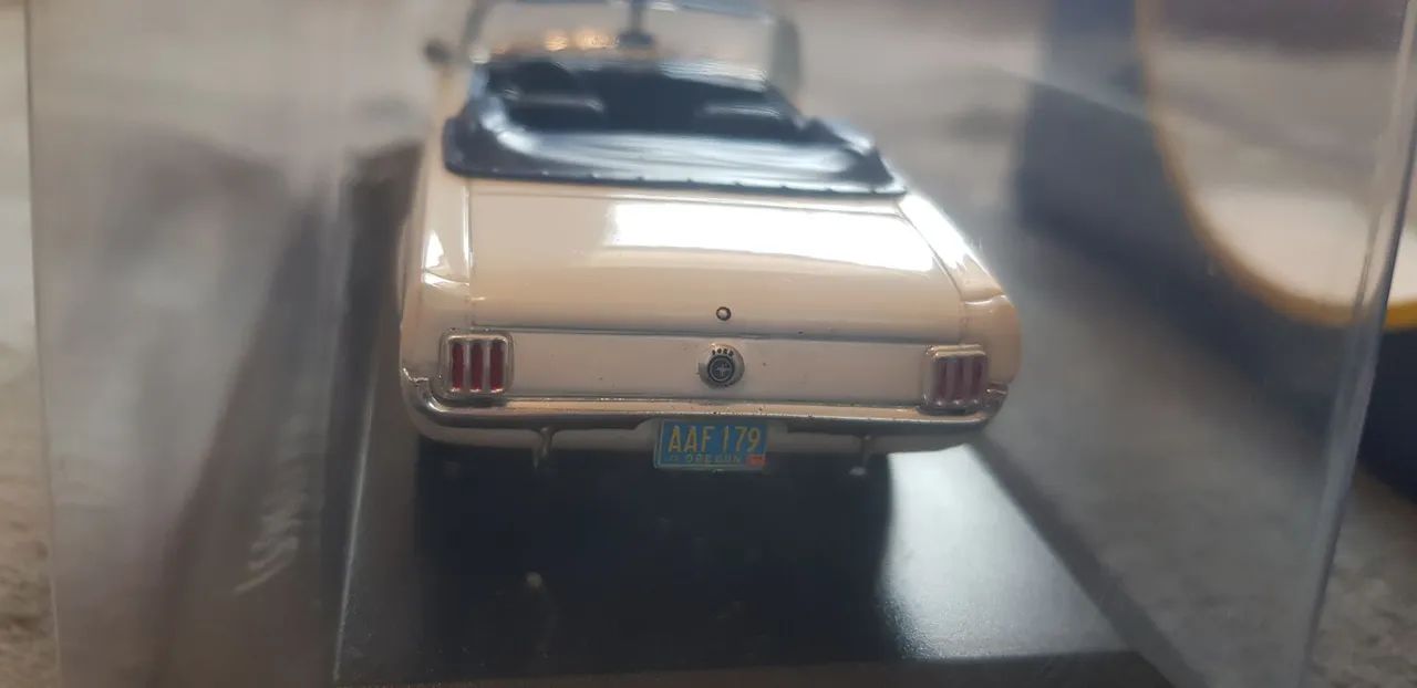 Ford Mustang Convertible 1965 - Foto 4