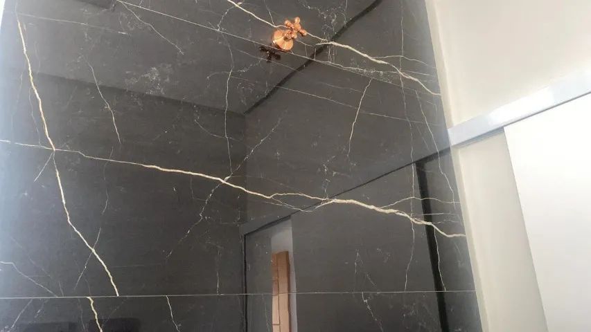 Porcelanato Nero Venato/Porto Belo ~ Classe A  - Foto 2