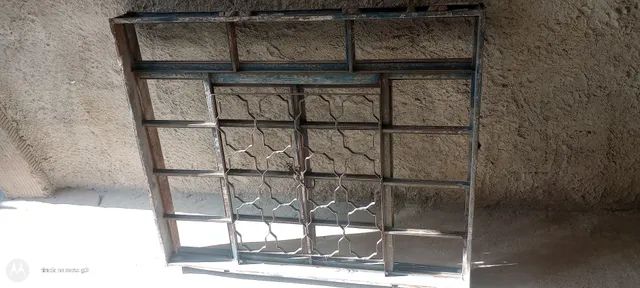 Janela, portão  garagem e portão social - Foto 6