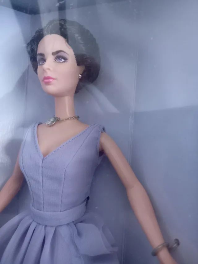 Doll Collector - Elizabeth Taylor - Mattel - Hobbies e coleções ...