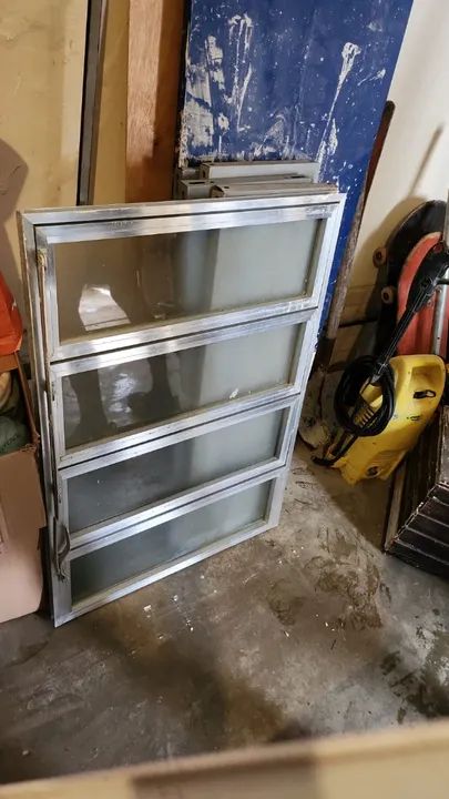 Basculante de alumínio 4 folhas branca - Foto 3