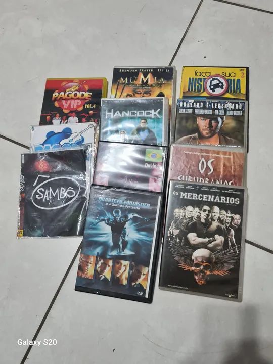 DVD DIVERSOS MUSICAS E FILMES - Foto 4