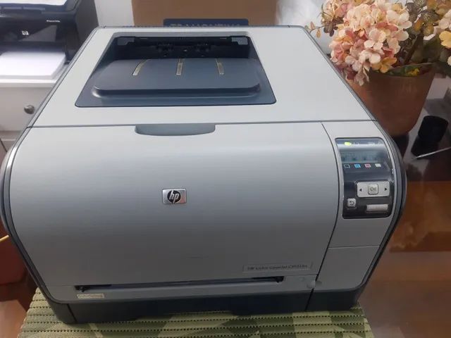 Impressora Hp LaserJet Color CP 1515n usada - Foto 4