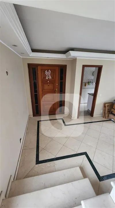 SELECIONE - Cobertura 4 quartos, sendo 1 suíte
