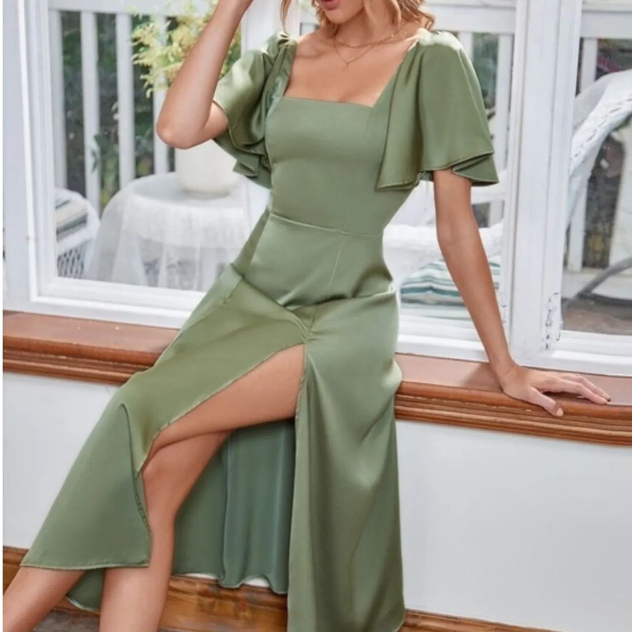 Vestido midi verde topo cetim shein  - Foto 3