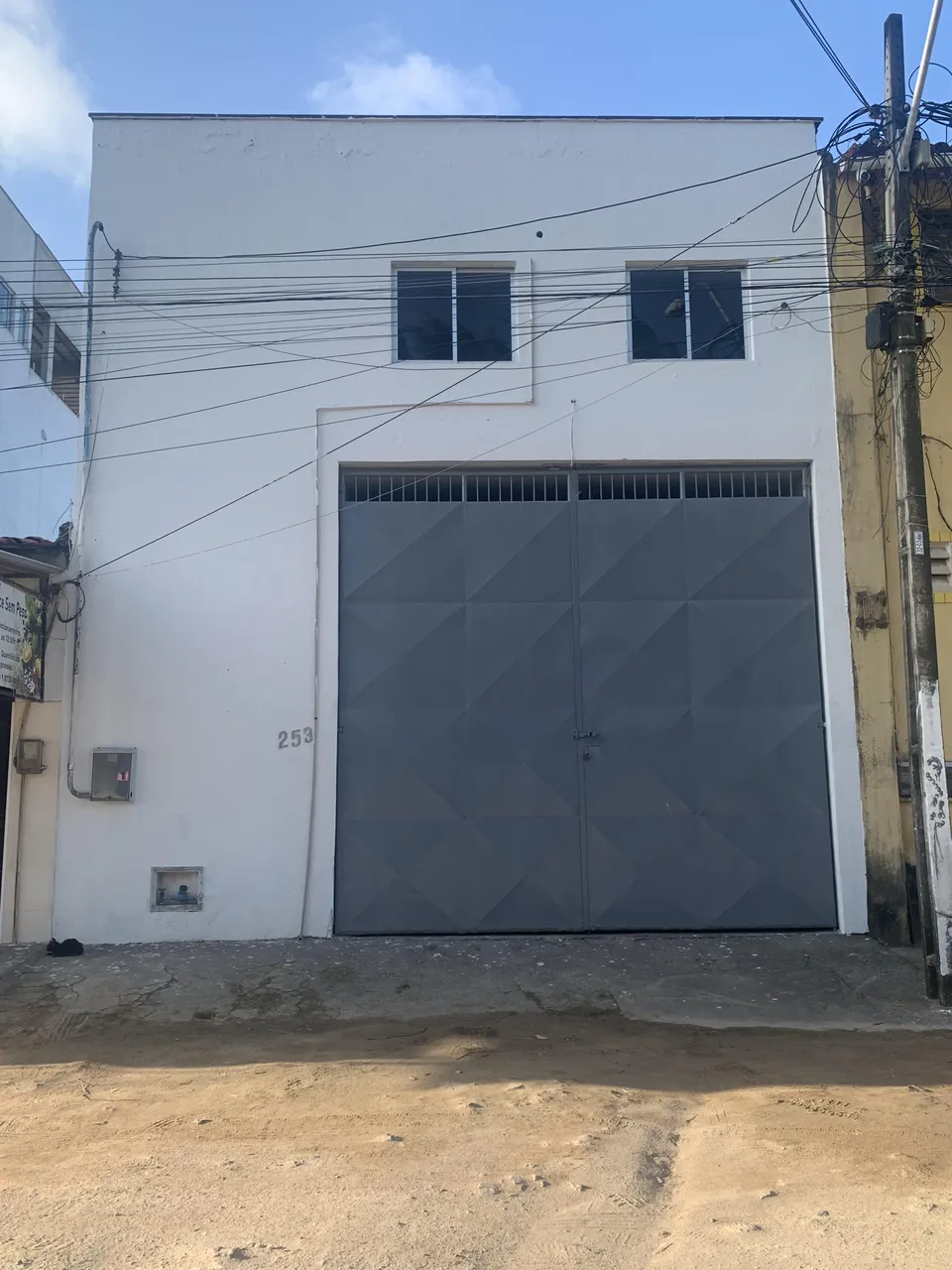 Galpão/Depósito/Armazém Cajazeiras 218 m2 com escritorio e 2 banheiros pox castelao Fortal
