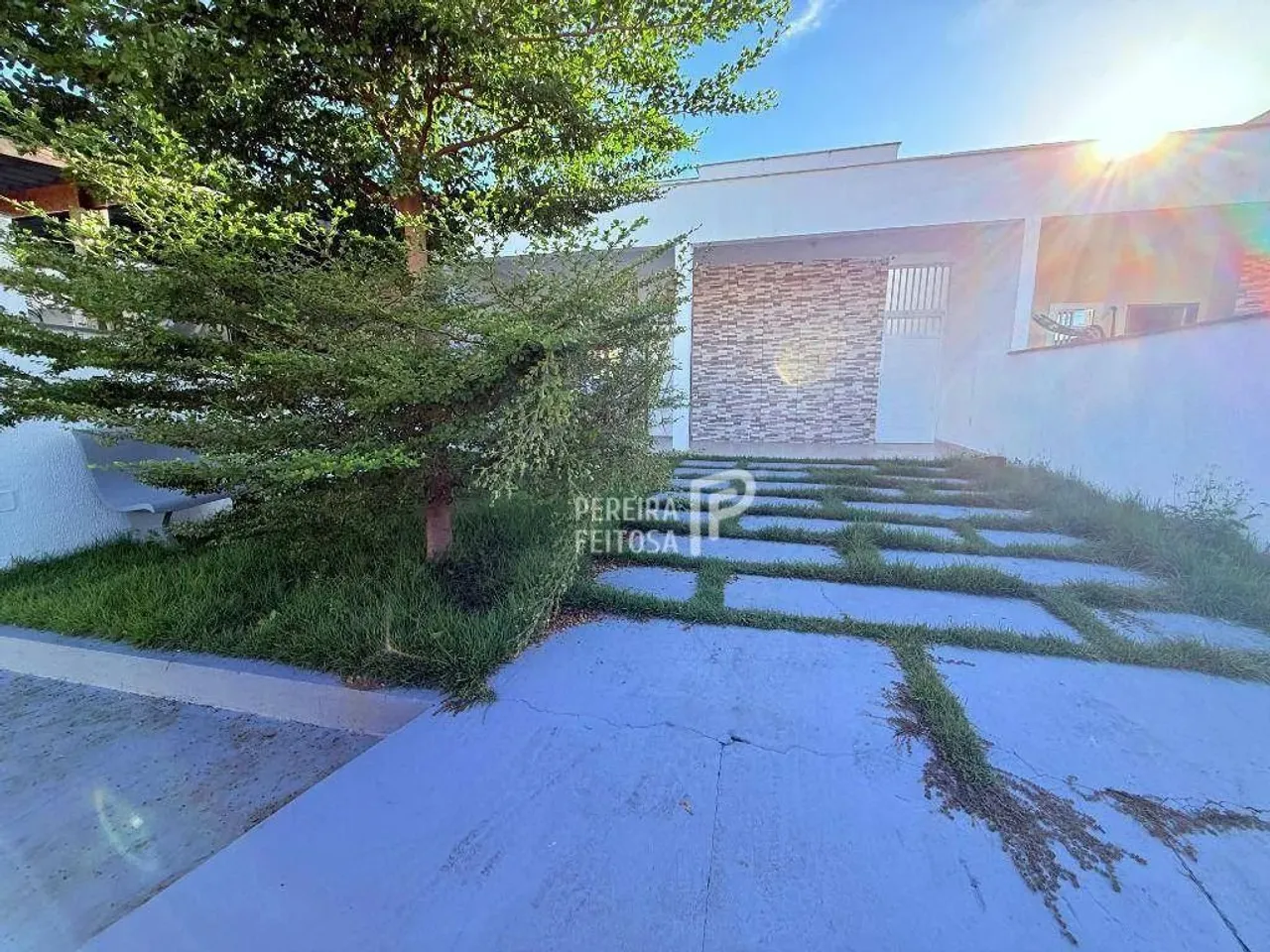 Casa com 2 dormitórios para alugar, 115 m² por R$ 3.212,00/mês - Araçagy - São José de Rib