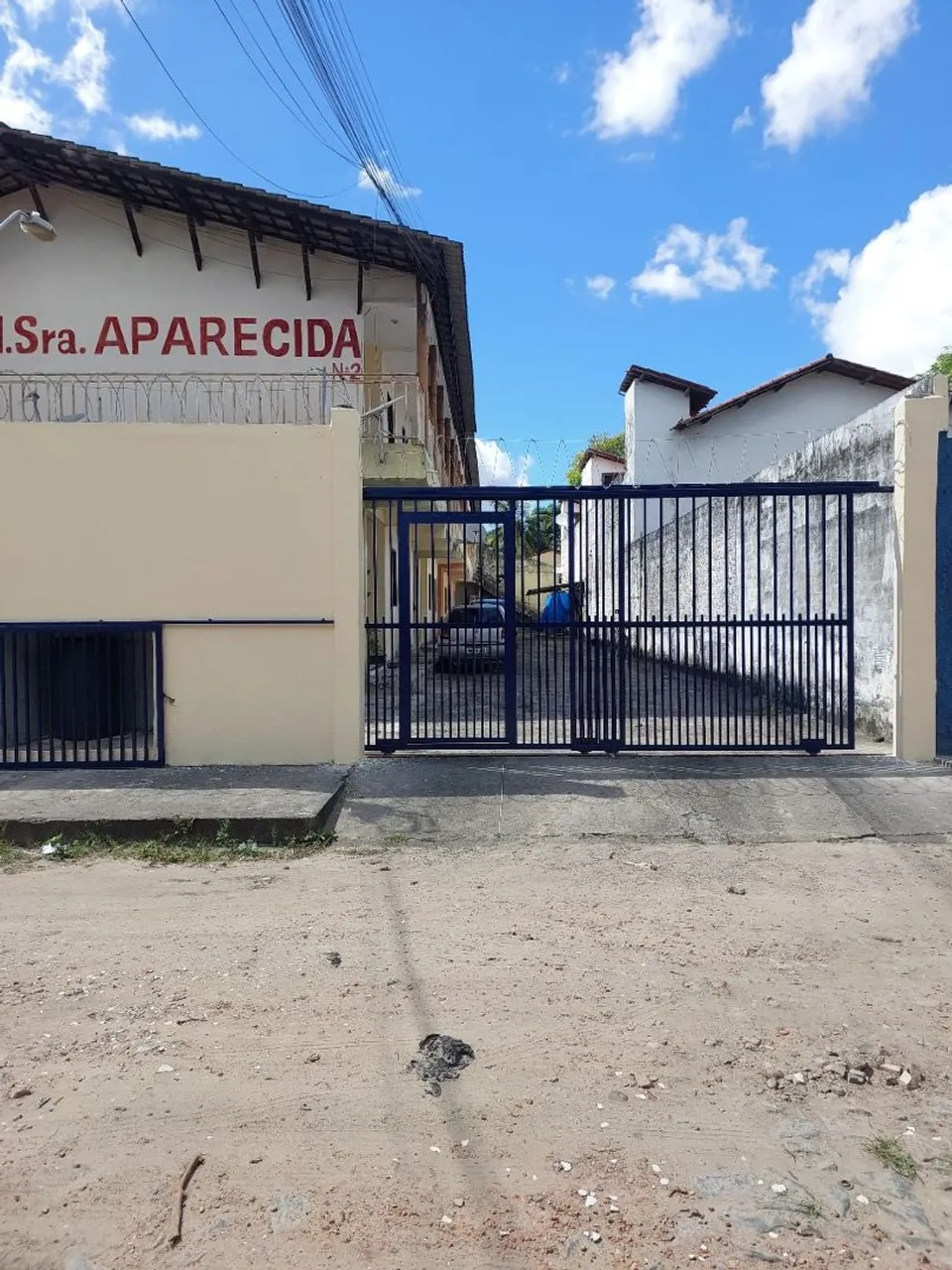 Alugo ótimo apto na rua 19 de março 755