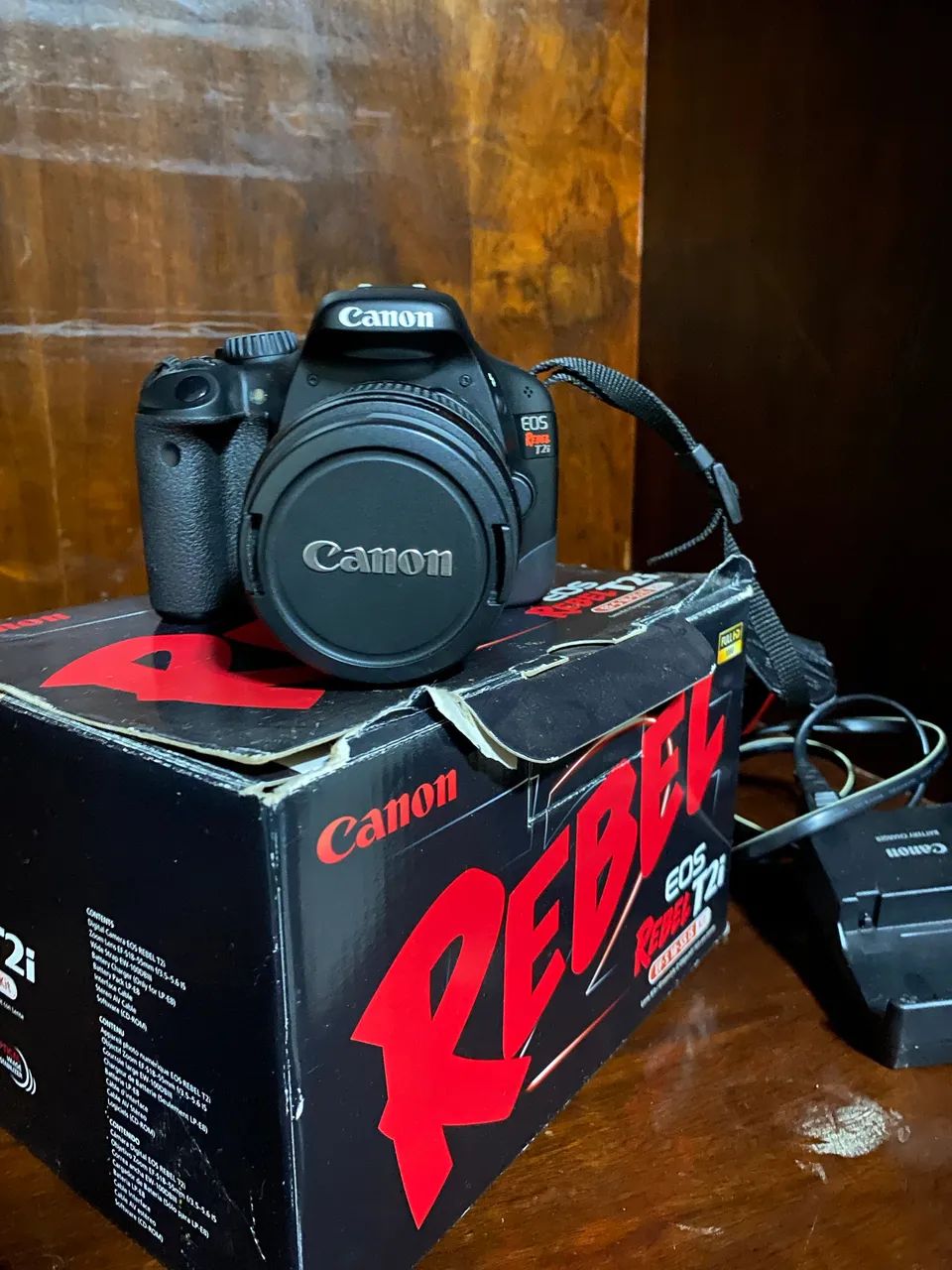 Camera Canon t2i - Foto 2