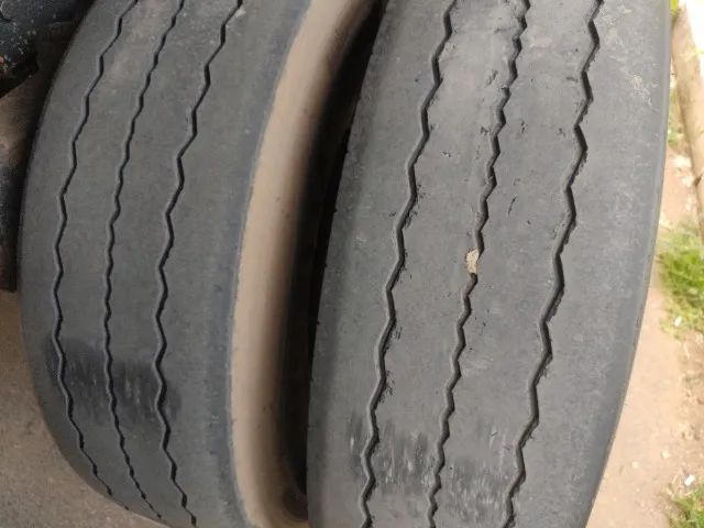 Vw 24250/11 cabine leito bitruck carroceria de madeira  - Foto 10