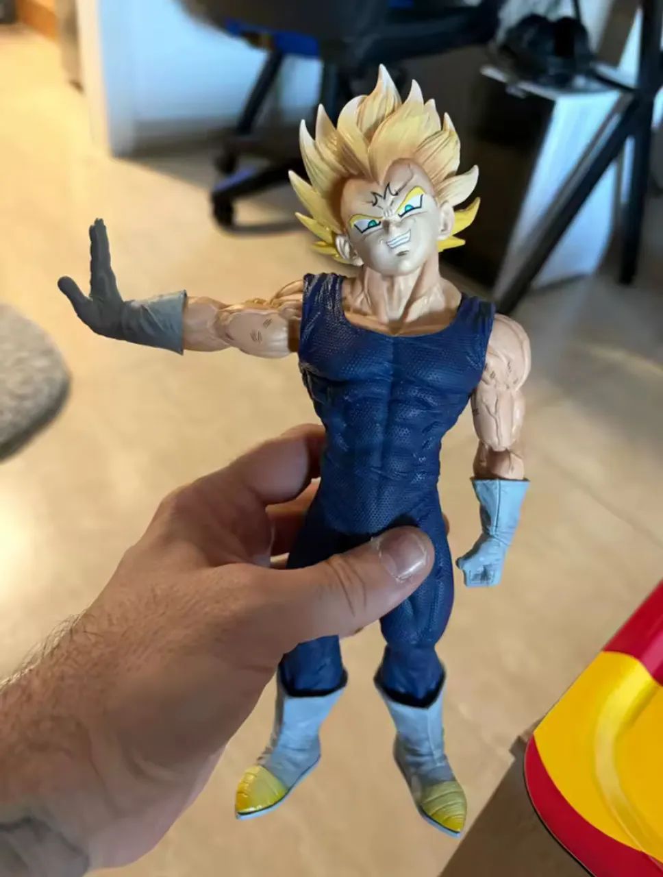 Action figure Majin Vegeta - Foto 4