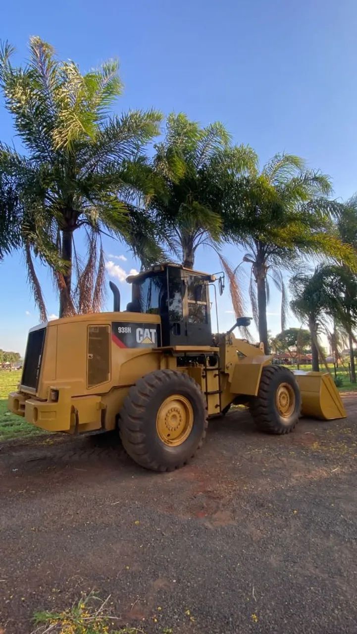 Pá carregadeira CAT 938H - Foto 2