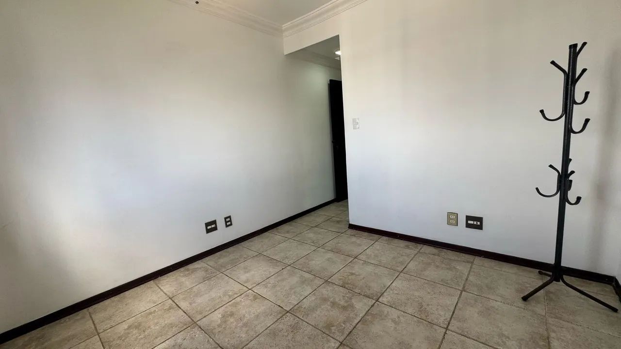Apartamento para locação com 2 dormitórios sendo 1 suíte por R$2.500,00 na Aviação - Foto 10
