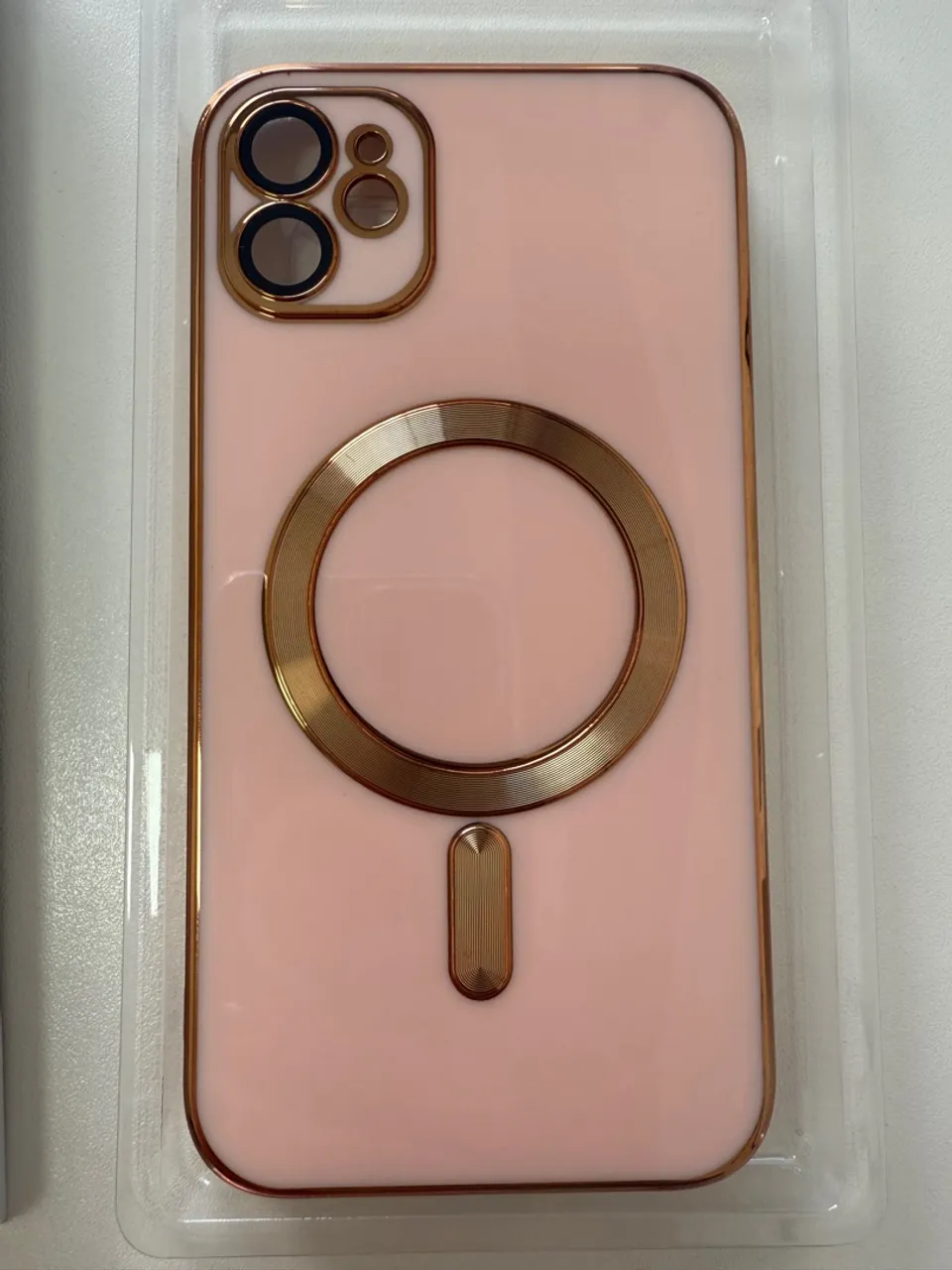 Capinha do IPhone 11 por indução R$45,00