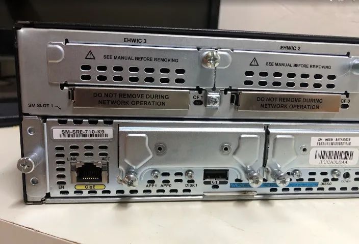 Roteador Cisco 2911 preto 2gb memória HD 500GB - Foto 4