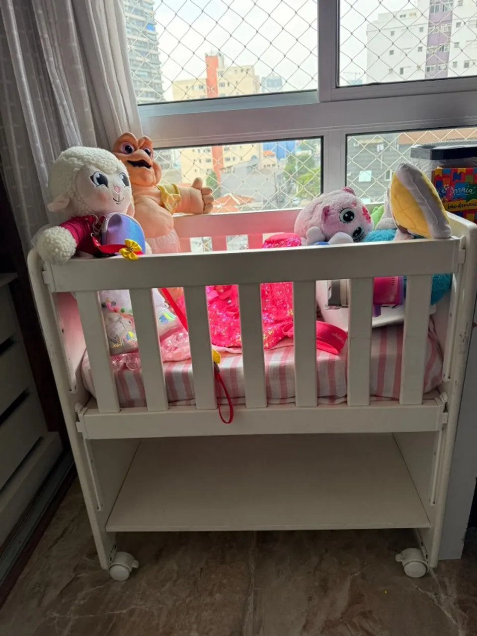 Mini berço de bebe com rodinha e colchão