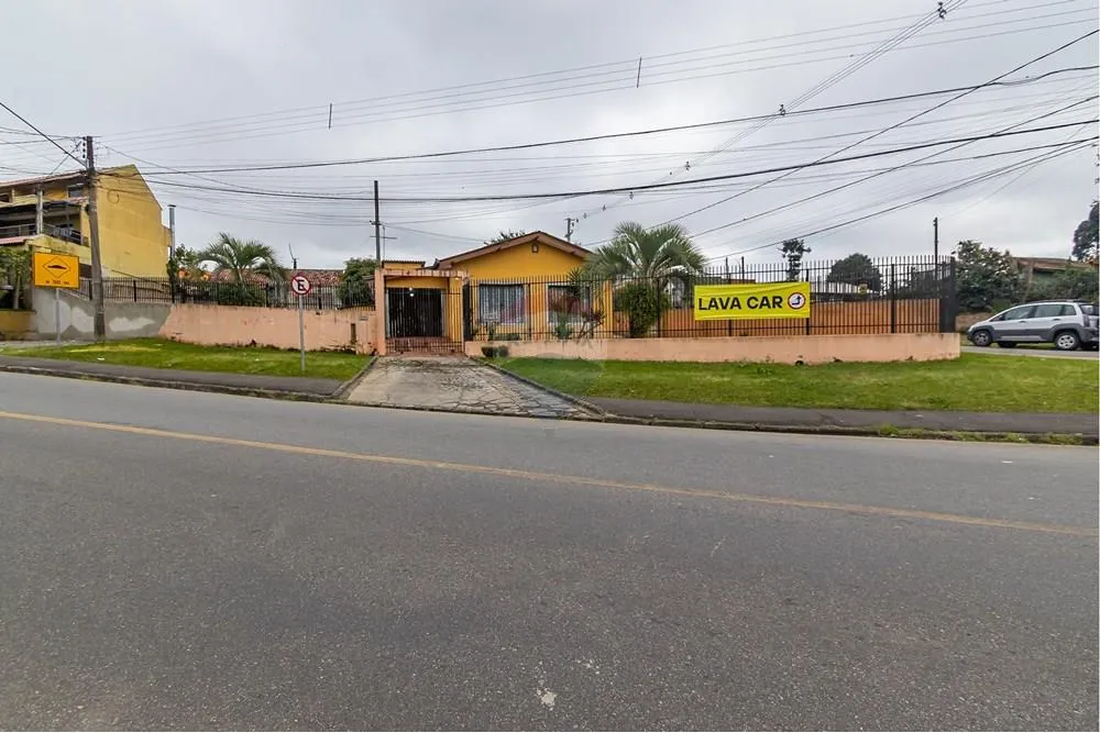 Casa térrea comercial/residencial no Fazendinha de 123,6 m² em um terreno de 810 m² - Cida