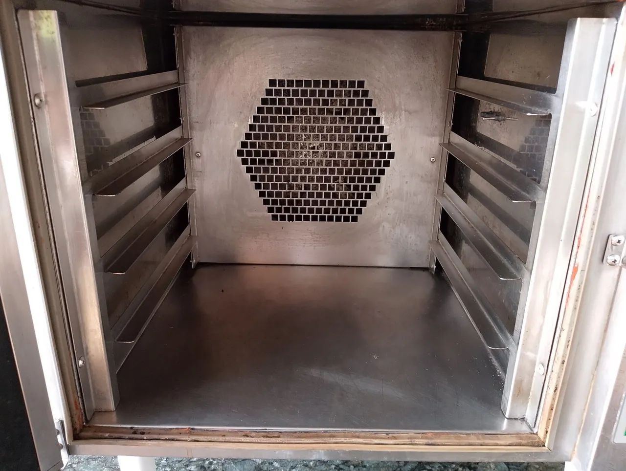 Turbo Oven with 4 Baking Trays64313449714435125