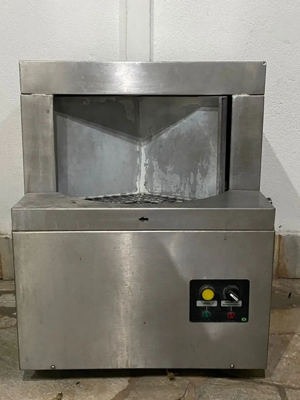 Máquina de lavar copos Netter CG-10 - Usada - Excelente Estado