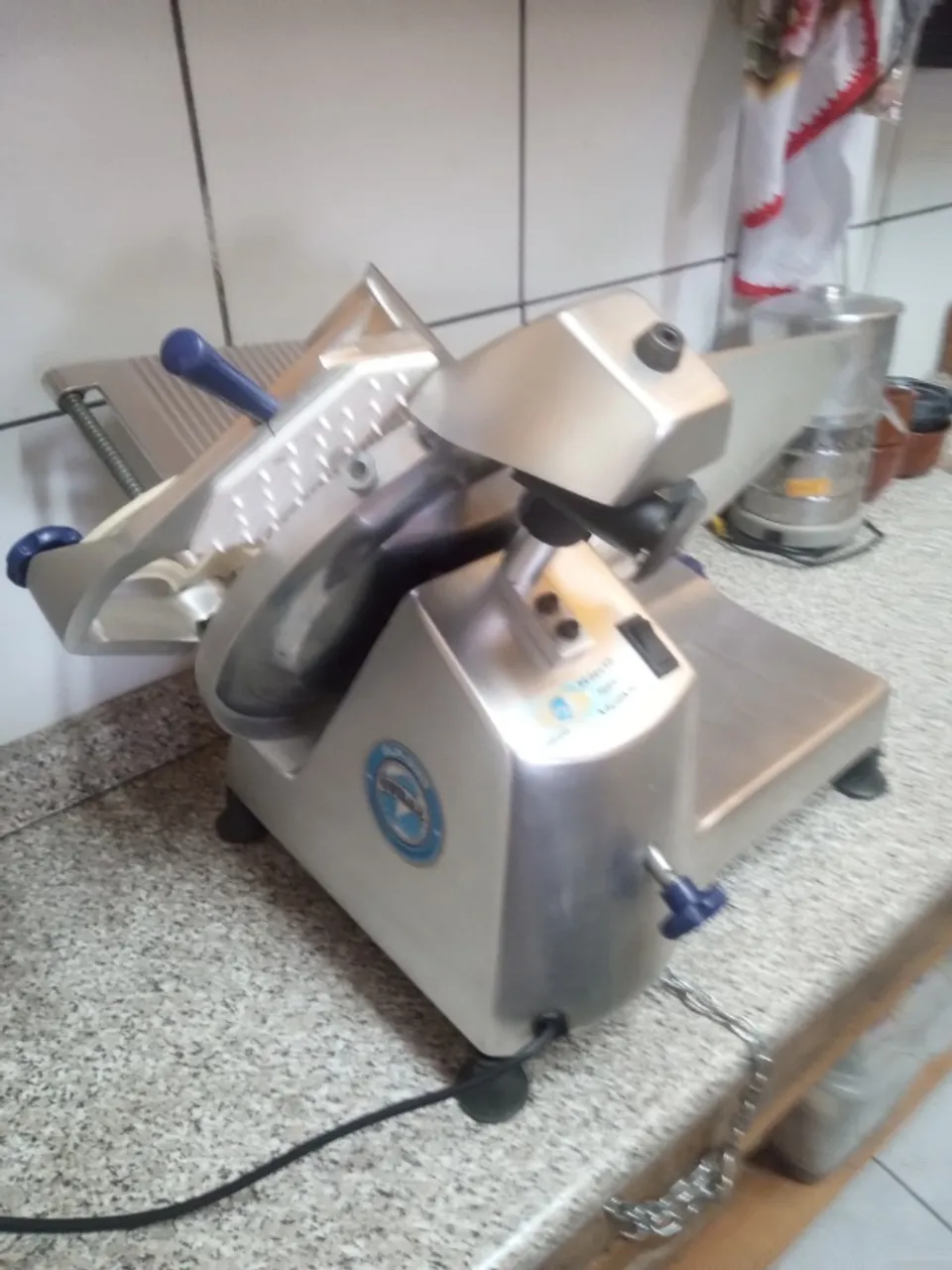 "maquina de fatiar frios" no Brasil