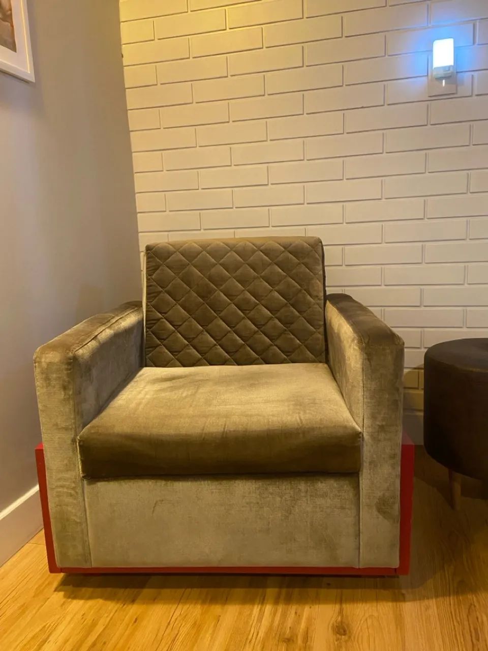 Poltrona confortável e moderna - Foto 3