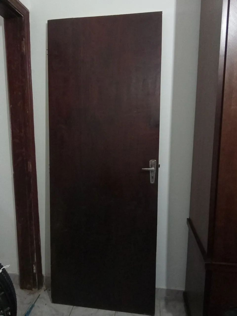 Doação porta de 80 64651439329793120