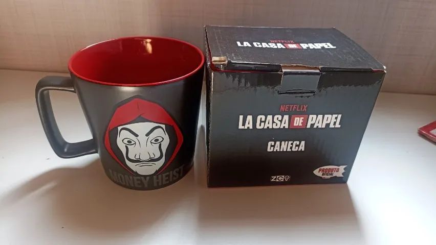 Caneca Buck La Casa de Papel - Netflix - (Nova)  - Foto 3
