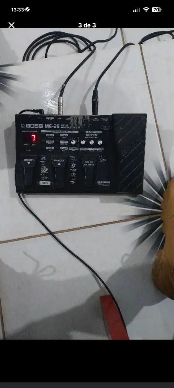 Pedal de efeitos Boss ME-25 - Guitarra