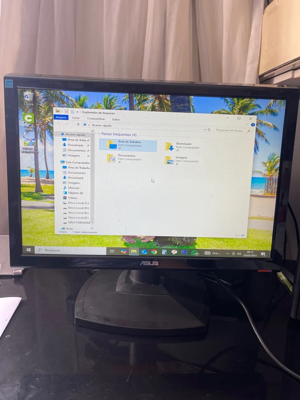 Monitor ASUS 21 Polegadas c cx Som embutida