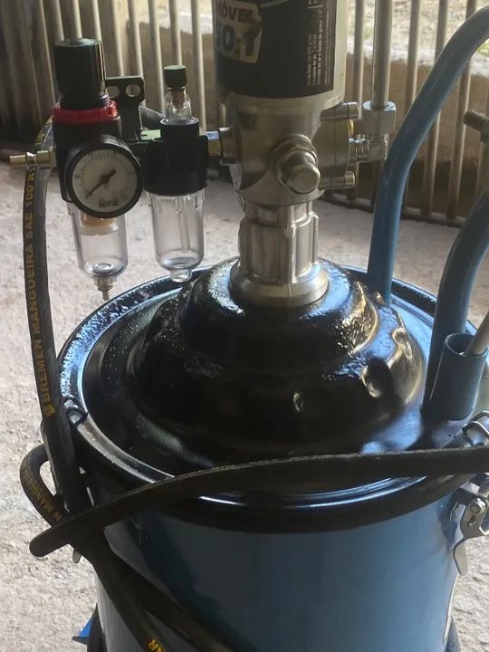 Propulsora Engraxadeira Pneumática Para Graxa Com Tambor 20kg Bremen 8596 - Foto 2