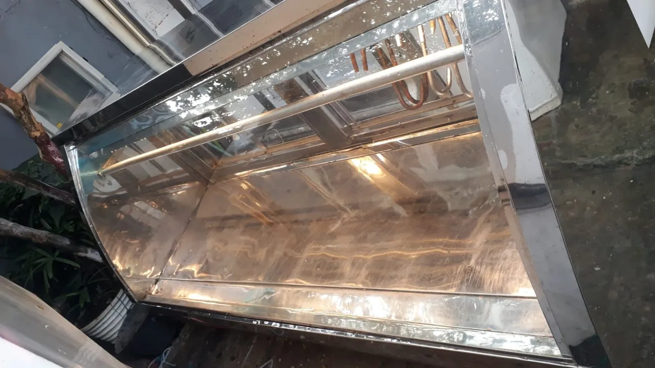 Balcão refrigerado de carne