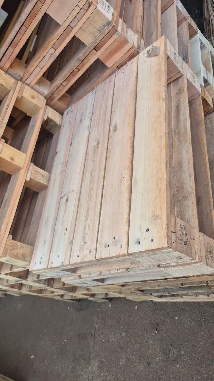 Pallets de Madeira,  medida 0.80 por 0.60.  - Foto 6