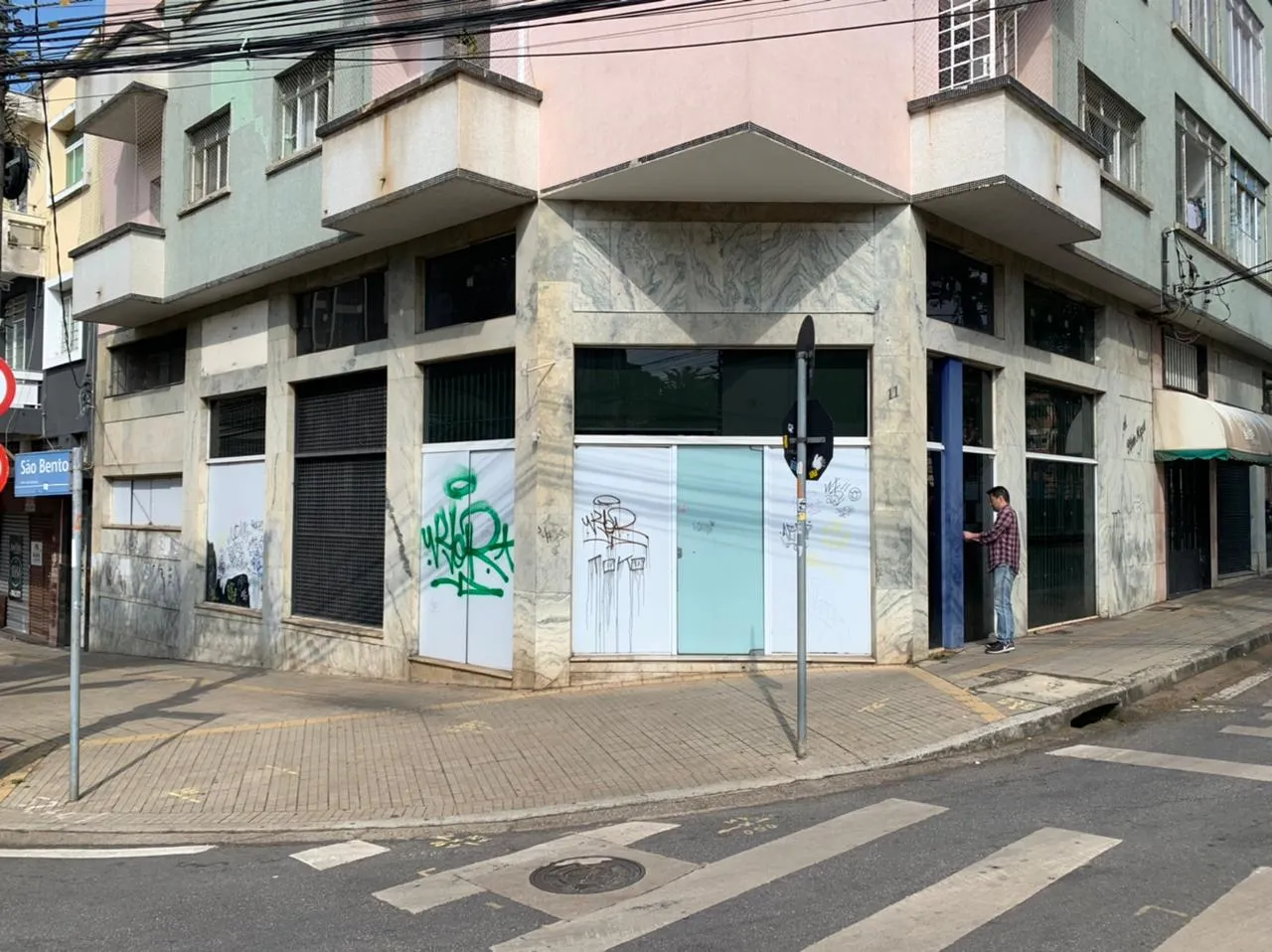 Prédio/Edifício inteiro para aluguel possui 350 metros quadrados em Centro - Sorocaba - SP