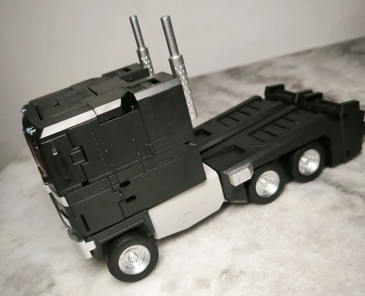 Transformers G1 Optimus prime 30cm (nemesis prime) KO  - Foto 5