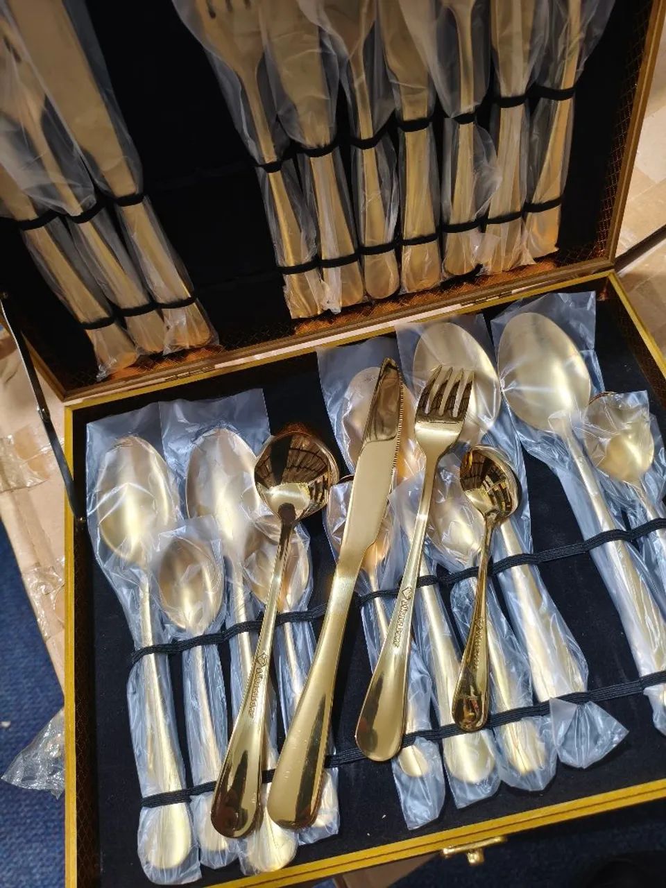 Conjunto de talheres dourado 24pcs linha Premium  - Foto 2