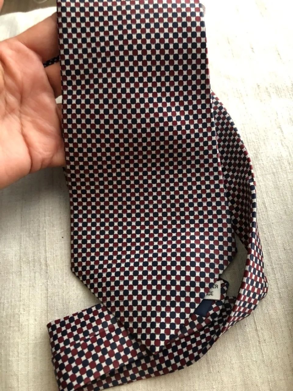 Gravata estampada geométrica marca 5° AVENIDA 