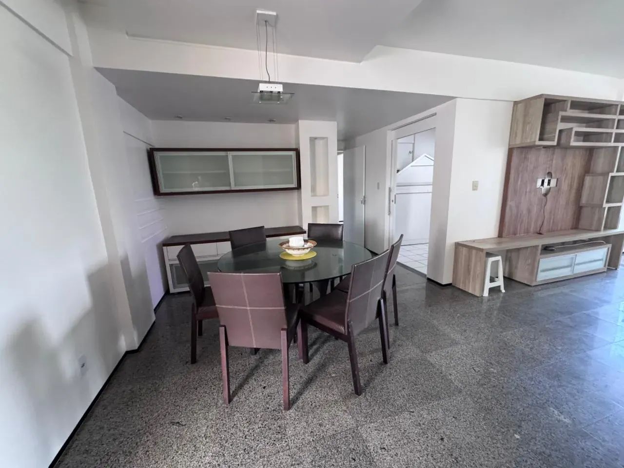 Alugo um apto no Olho DÁgua - mobiliado - Foto 12