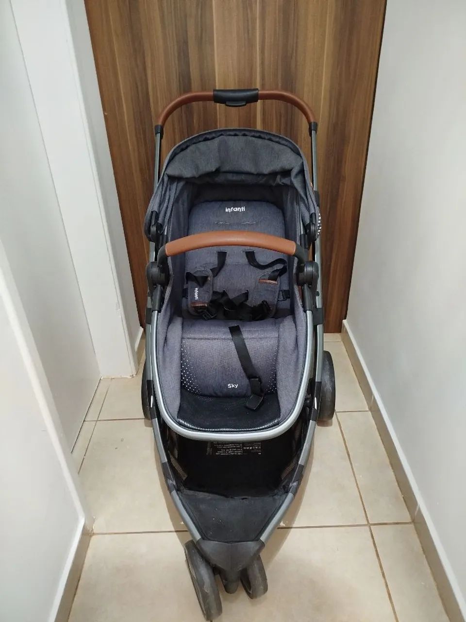 Carrinho de Bebê Infanti Sky - Foto 6