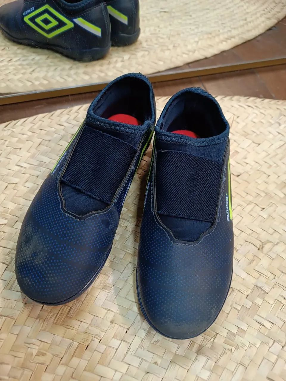 Chuteira Society Umbro Sense Kids - Foto 2
