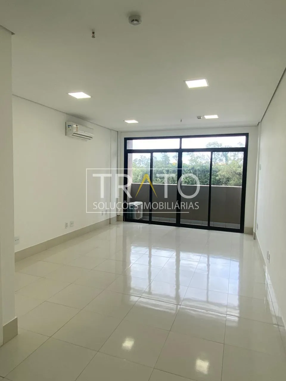 sala - Mansões Santo Antônio - Campinas