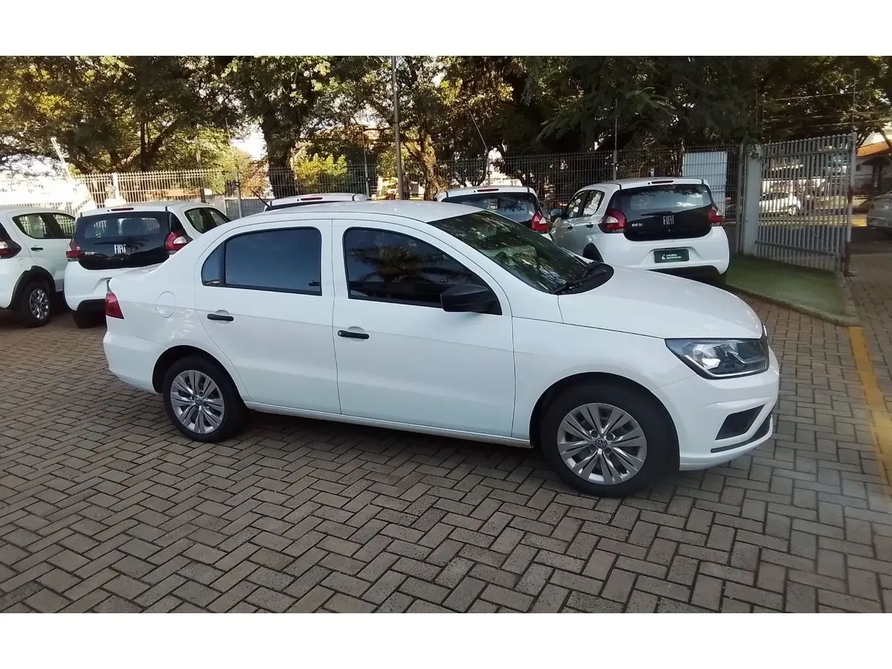 Volkswagen Voyage 2023 1.0 12v mpi totalflex 4p manual - Foto 4