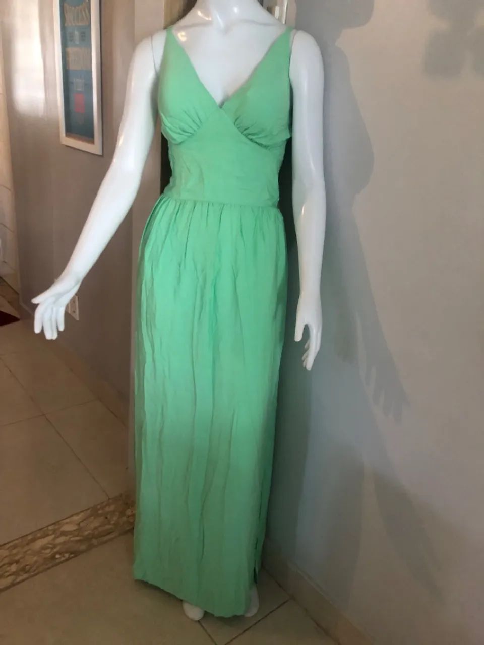 Vestido longo com detalhe vazado - Foto 3