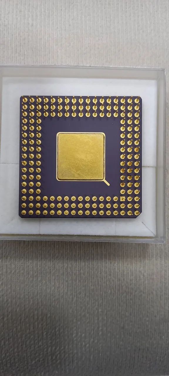 PROCESSADOR RARIDADE AMD 5X86 133MHz