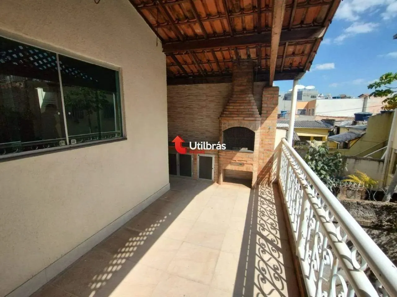 Casa à venda, 8 quartos, 1 suíte, 3 vagas, Santa Cruz - Belo Horizonte/MG